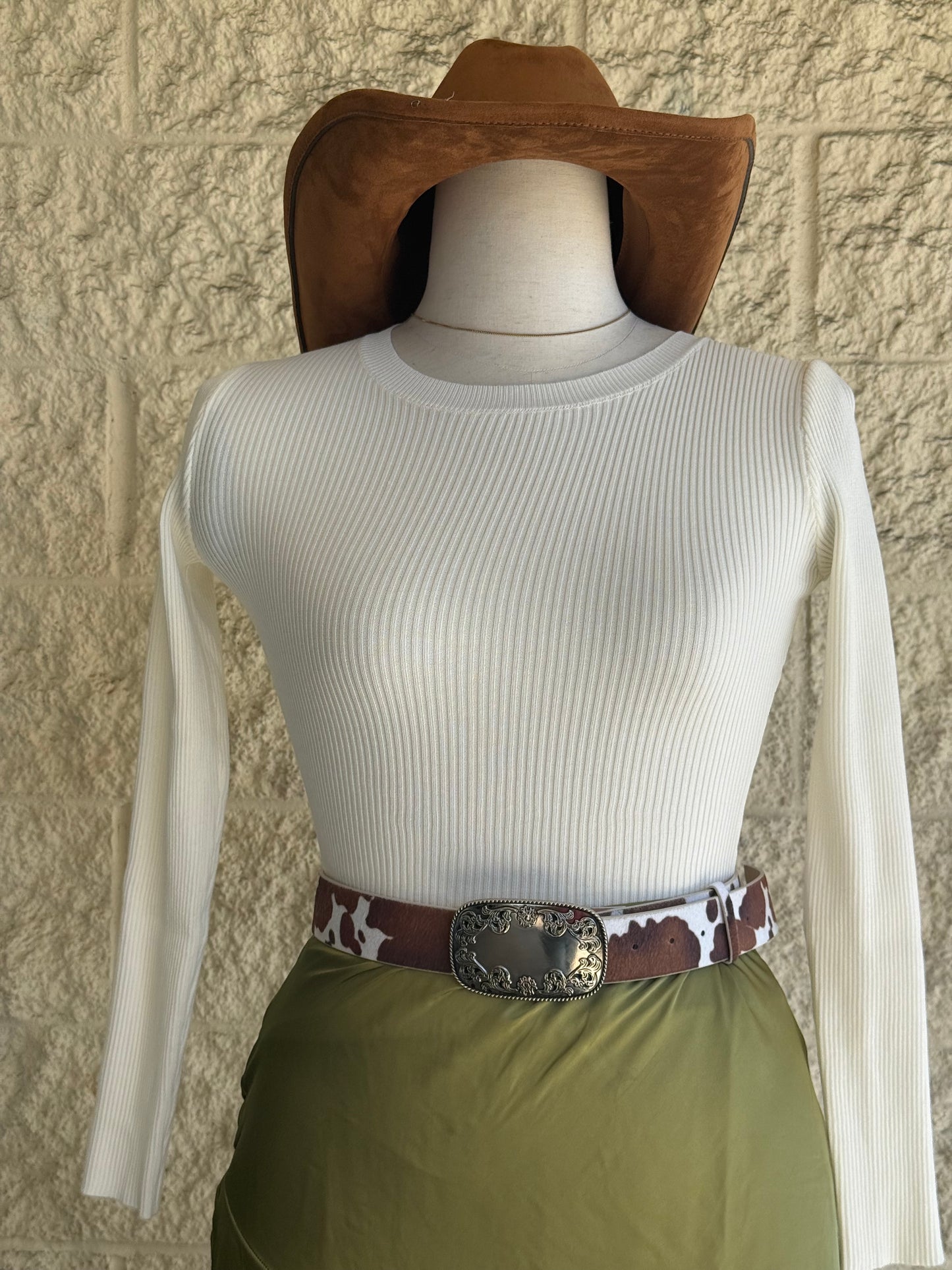Cow print belt