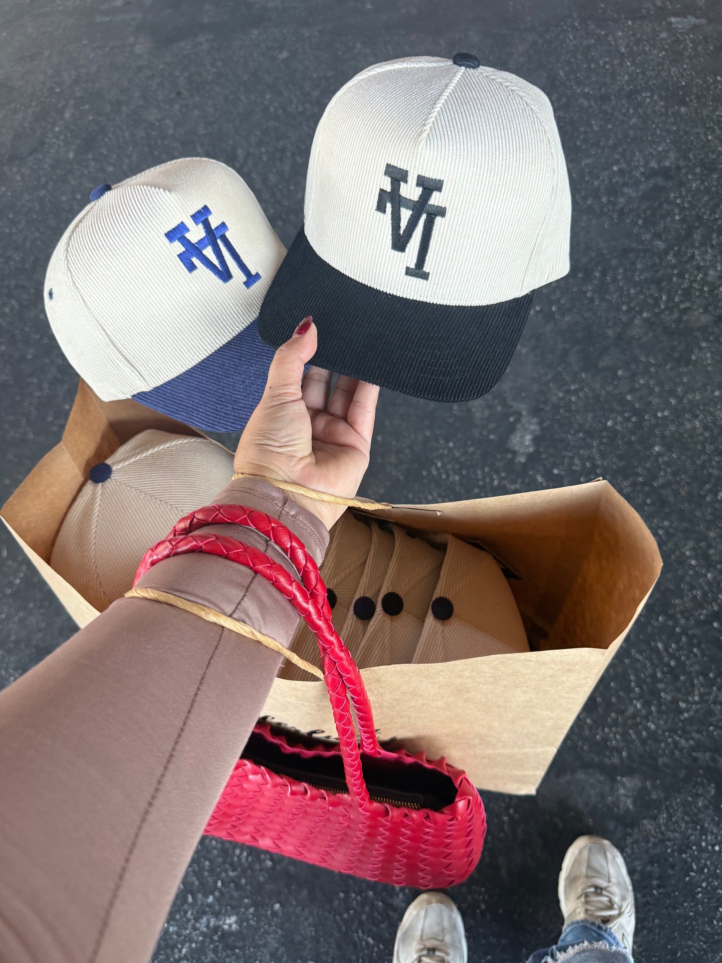 LA upside down CAP