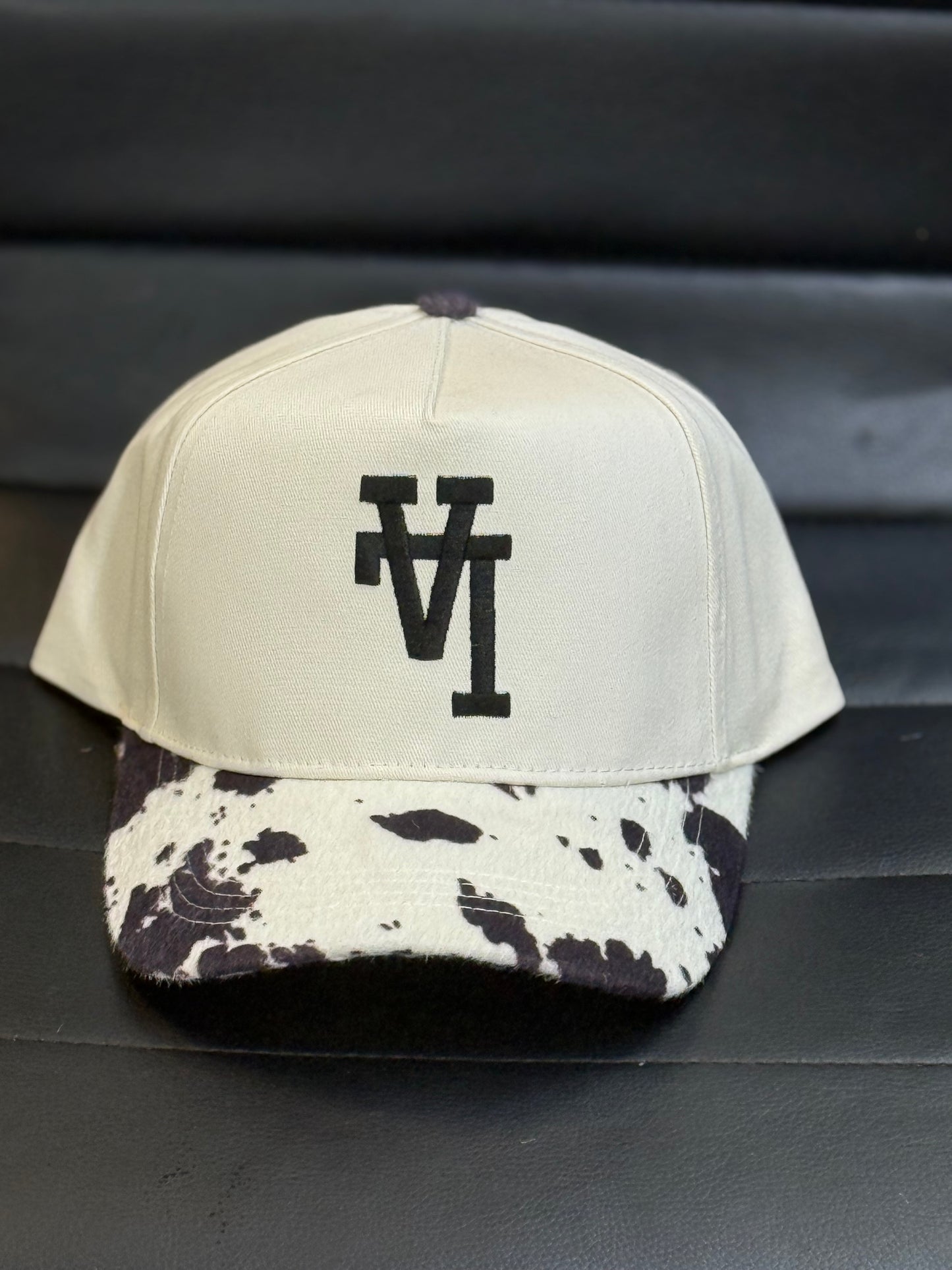 LA upside down CAP