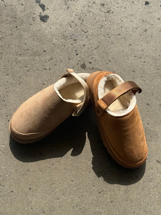 Fairbanks clogs